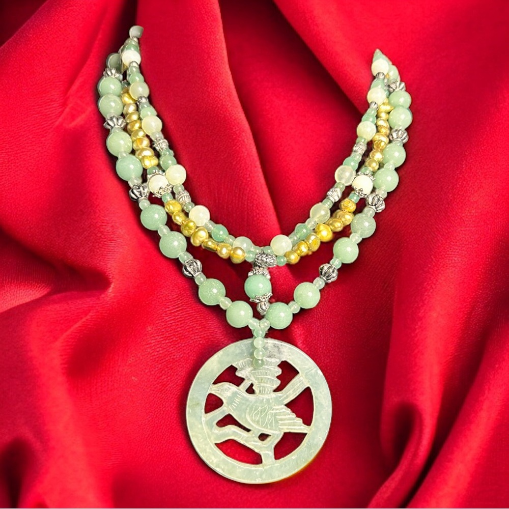 FABULOUS 925 STERLING MULTISTRAND JADE NECKLACE